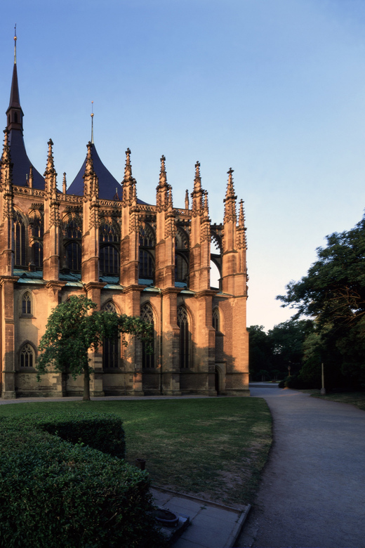 Halbtägige Bustour von Prag nach Kutná Hora: Entdecken Sie das UNESCO-Weltkulturerbe