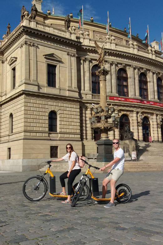 E-Scooter Tour durch Prag: Das ultimative Erlebnis in der Altstadt