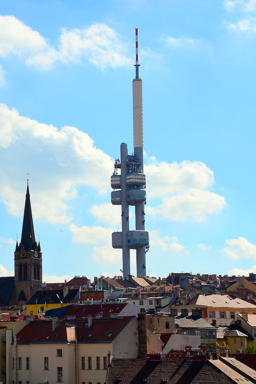Erleben Sie Prag aus einer neuen Perspektive: Žižkov Fernsehturm Sternwarte Eintrittskarte