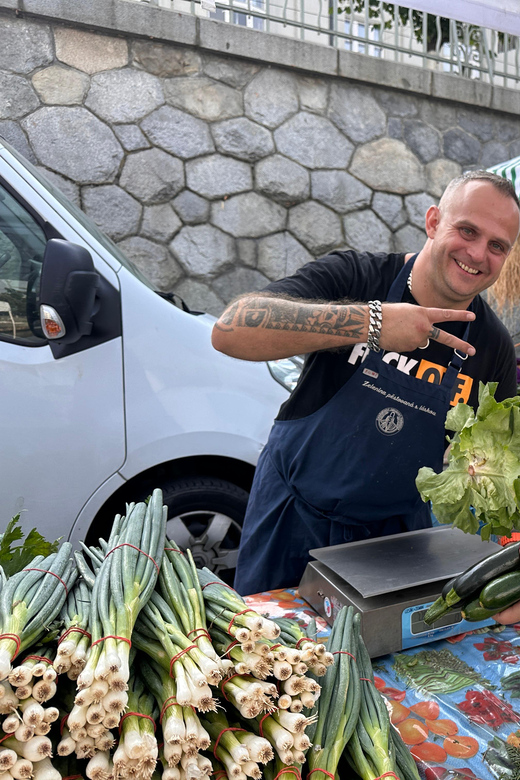 Erleben Sie Prag: Bauernmarkt und Brunch-Klasse mit Starkoch Mariko