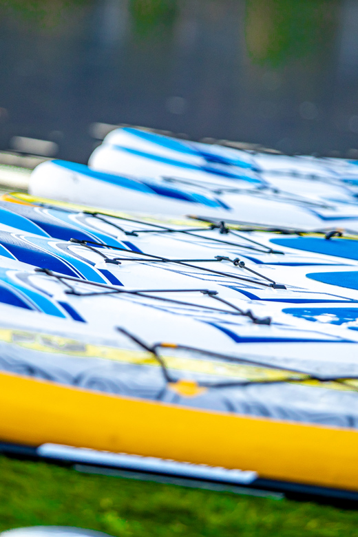 Erlebe Prag vom Wasser aus: Paddleboard-Verleih bei Yolo Molo