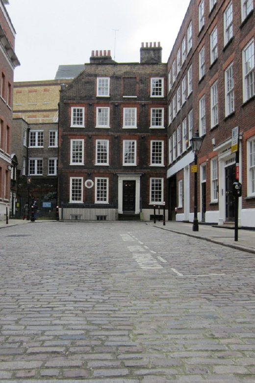 Literarische Entdeckungsreise: Woolf & Dickens Tour in London erleben