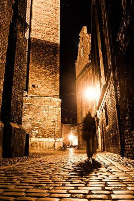 Erleben Sie Londons schaurige Seite: Jack the Ripper Walking Tour buchen!