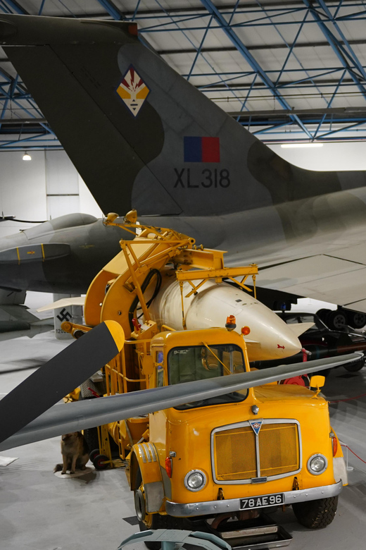 Entdecken Sie Londons RAF: Unvergesslicher Bomber Command Rundgang!