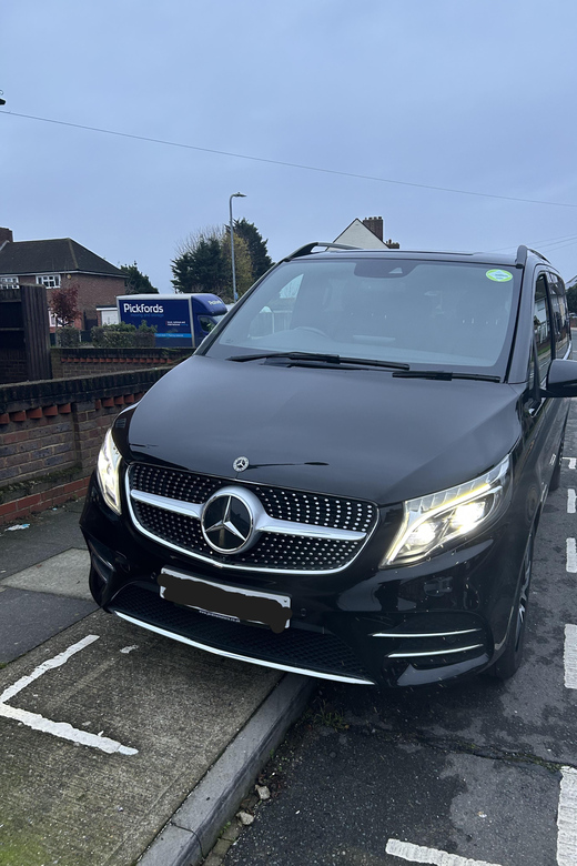 Luxuriöser Chauffeurtransfer von Heathrow nach Cambridge – Komfort erleben