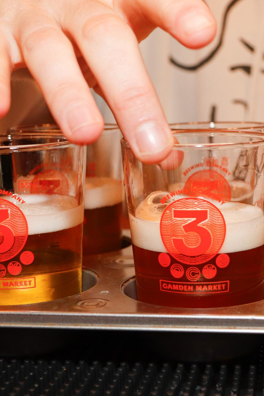 Entdecken Sie Camden: Geführte Bierverkostung in der 3 Locks Brauerei