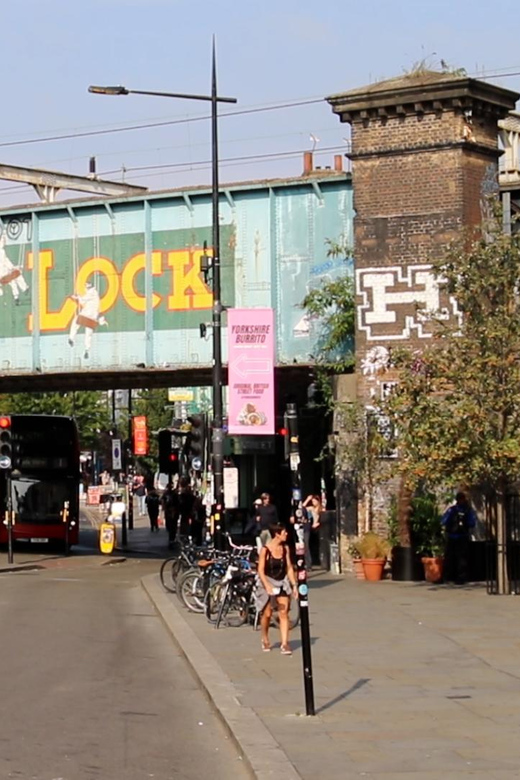 Entdecken Sie Camden: Unvergessliche Tour mit Musik, Märkten und Feinschmecker-Highlights!