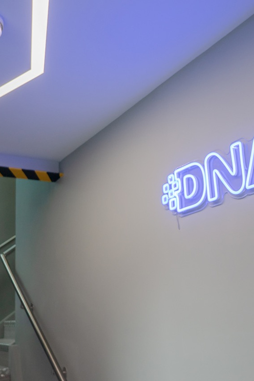 Erlebe Londons DNA VR Abenteuer in Hammersmith – Jetzt buchen!