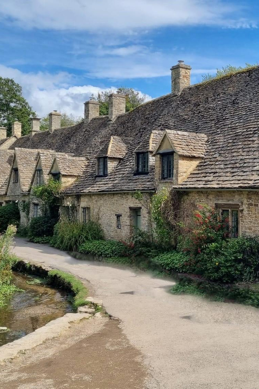 Entdecken Sie die Cotswolds: Unvergessliche Tagestour ab London!