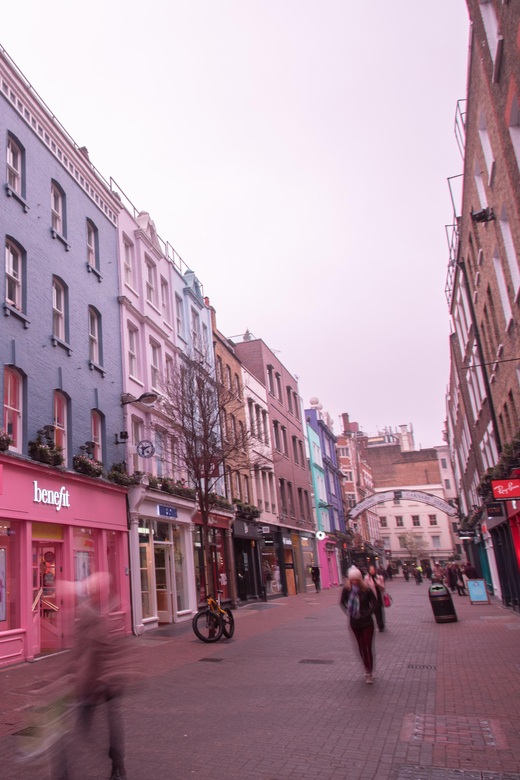 Entdecke Londons Geheimnisse: Taylor Swift Walking Tour für Fans