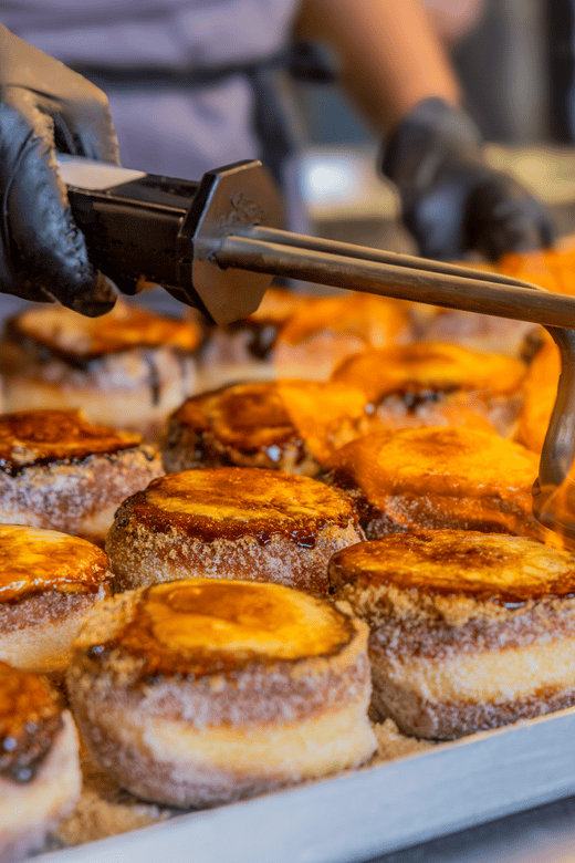 Genießen Sie Köstlichkeiten: Borough Market Food Tour und Backkurs in London