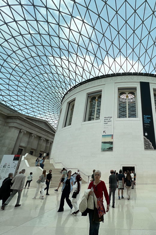 Entdecken Sie Londons Juwelen: Private Führung im British Museum erleben!