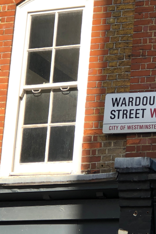 Rockgeschichte erleben: Entdecken Sie Londons Soho bei einer spannenden Walking Tour
