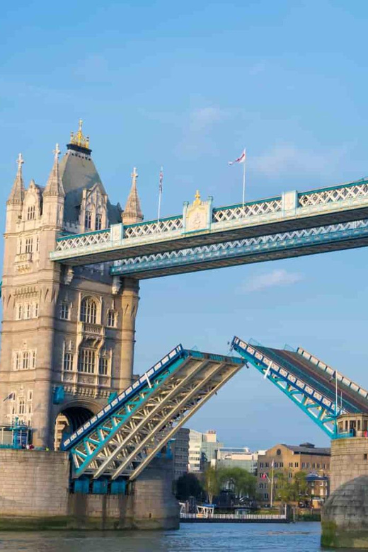 Entdecken Sie Stonehenge: Exklusive Privattour von London in 6 Stunden