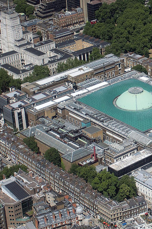Unvergessliche London-Tour: Skulpturen und Kunst im British Museum entdecken!