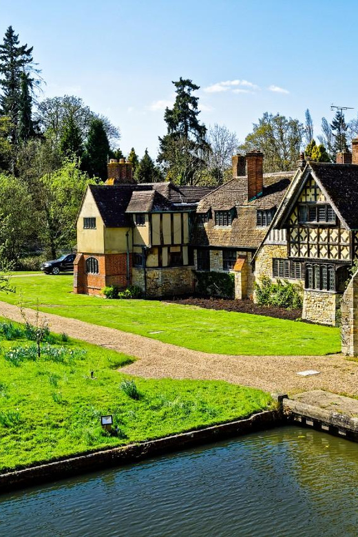 Entdecken Sie London: Unvergesslicher Tagesausflug zur Tower of London und Hever Castle