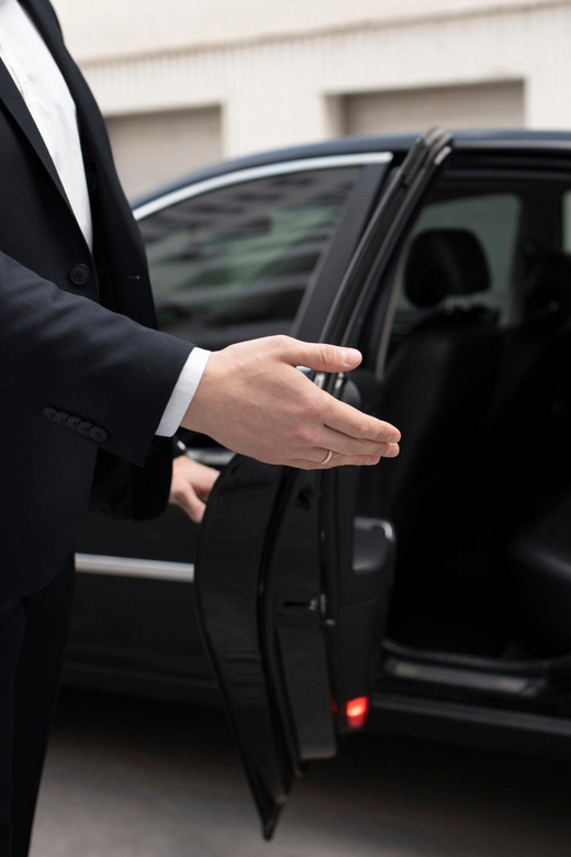 Entspannt ankommen: Heathrow Flughafentransfer nach London mit GetYourGuide