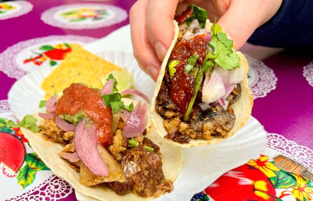 Berlin: Geführte Street Food Tour mit kulturellen Tipps
