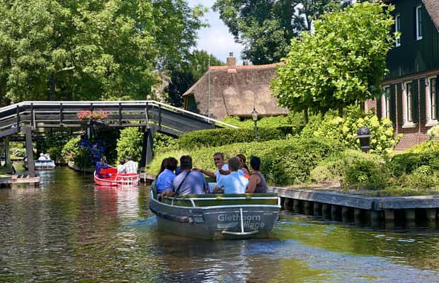Von Amsterdam: Tagestour nach Giethoorn mit Tipps