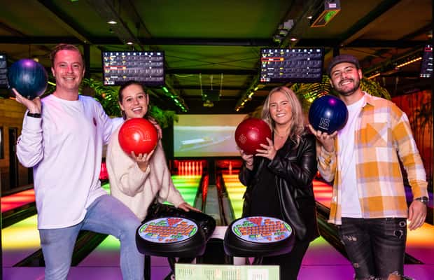 Amsterdam: LED-Bowling-Erlebnis mit besonderen Highlights