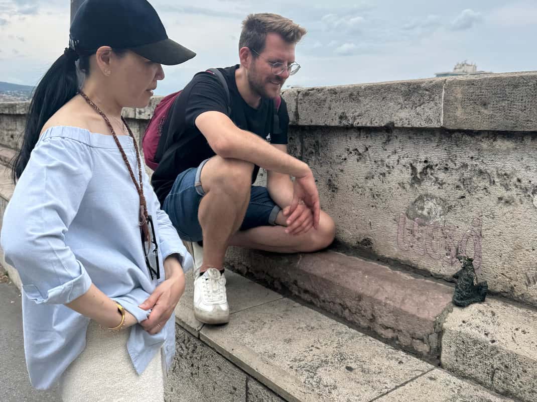 Winzige Skulpturen, große Geschichten: Kolodko Mini Statue Tour