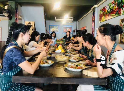 Bangkok: Halbtages-Kochkurs in der Tingly Thai Cooking School
