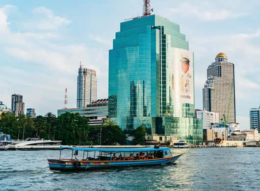 Bangkok: Klassische Fahrradtour durch Thonburi entdecken