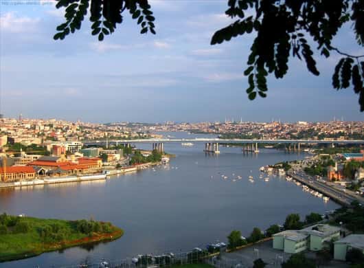 Istanbul: Bosporus Bootstour mit Mittagessen