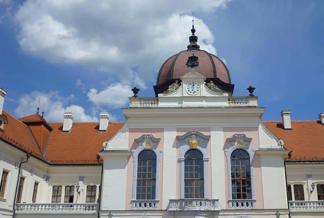 Palast der Königin Elisabeth Tour