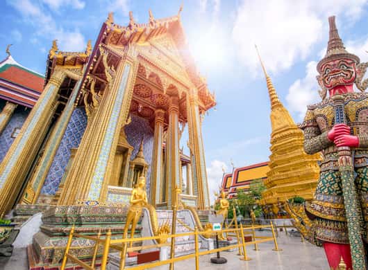 Bangkok: Grand Palace & Wat Pho Private Tour für 118€
