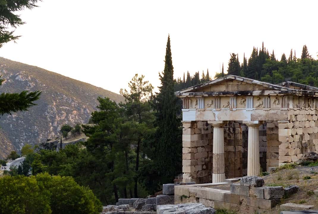 Private Tagestour nach Delphi und ins Dorf Arachova ab Athen