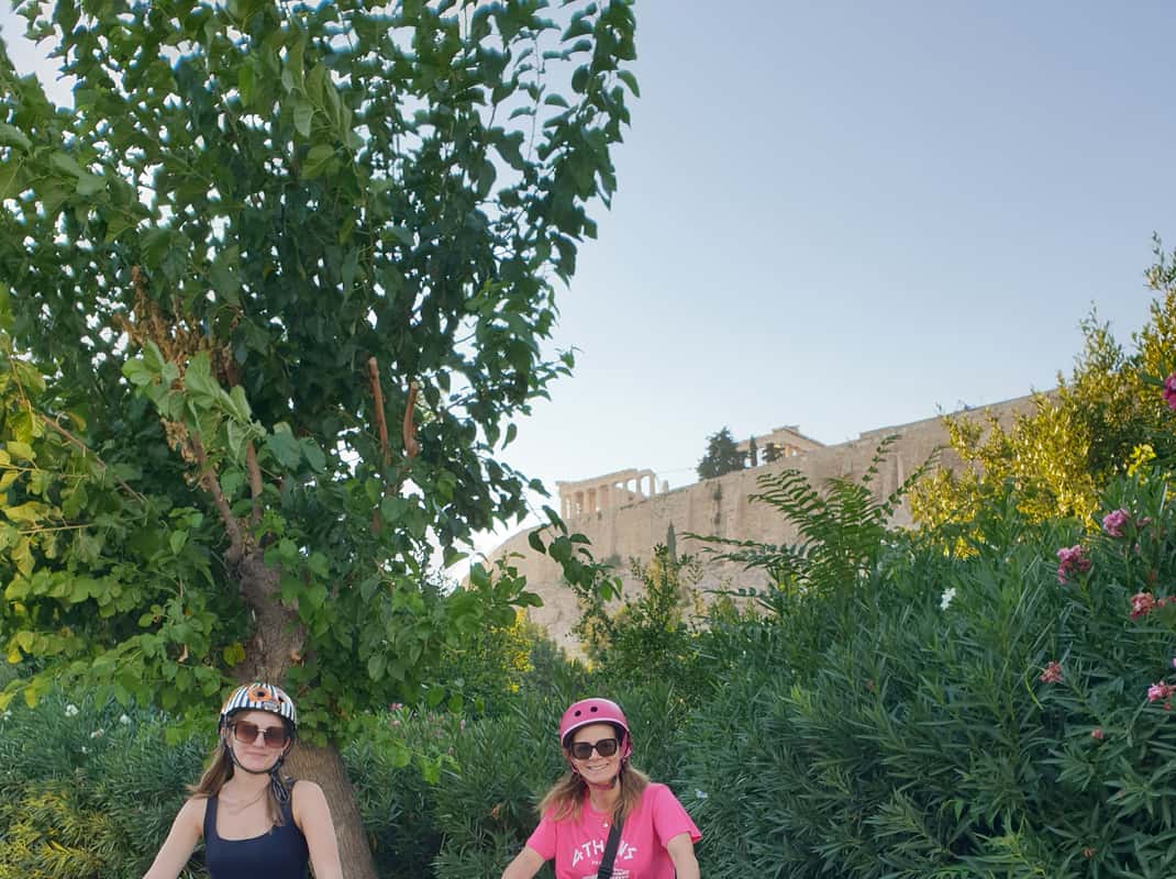 Athen: Geführte Stadttour auf einem elektrischen Trikke-Roller