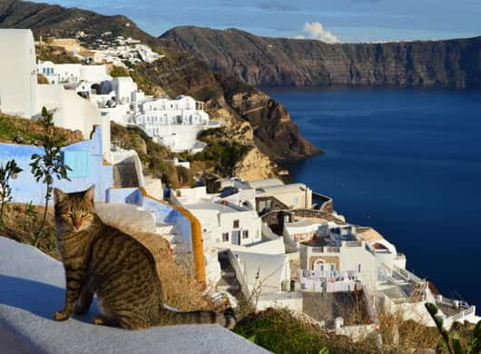 Athen: Fähre nach Santorini mit Hoteltransfer buchen