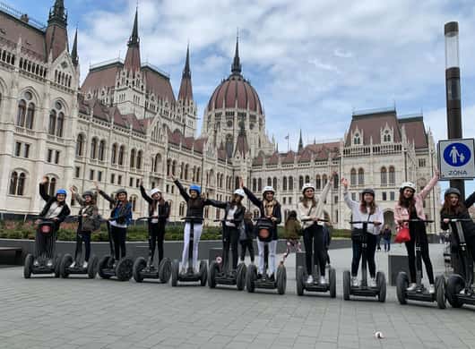 Budapest: 1-stündige Segway-Tour am Parlament genießen