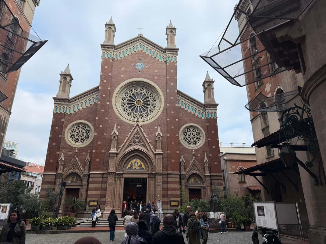 Istanbul: Führung durch die Kirche St. Antonius von Padua