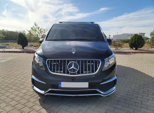 Istanbul: Flughafen-Taxi mit professionellem Service