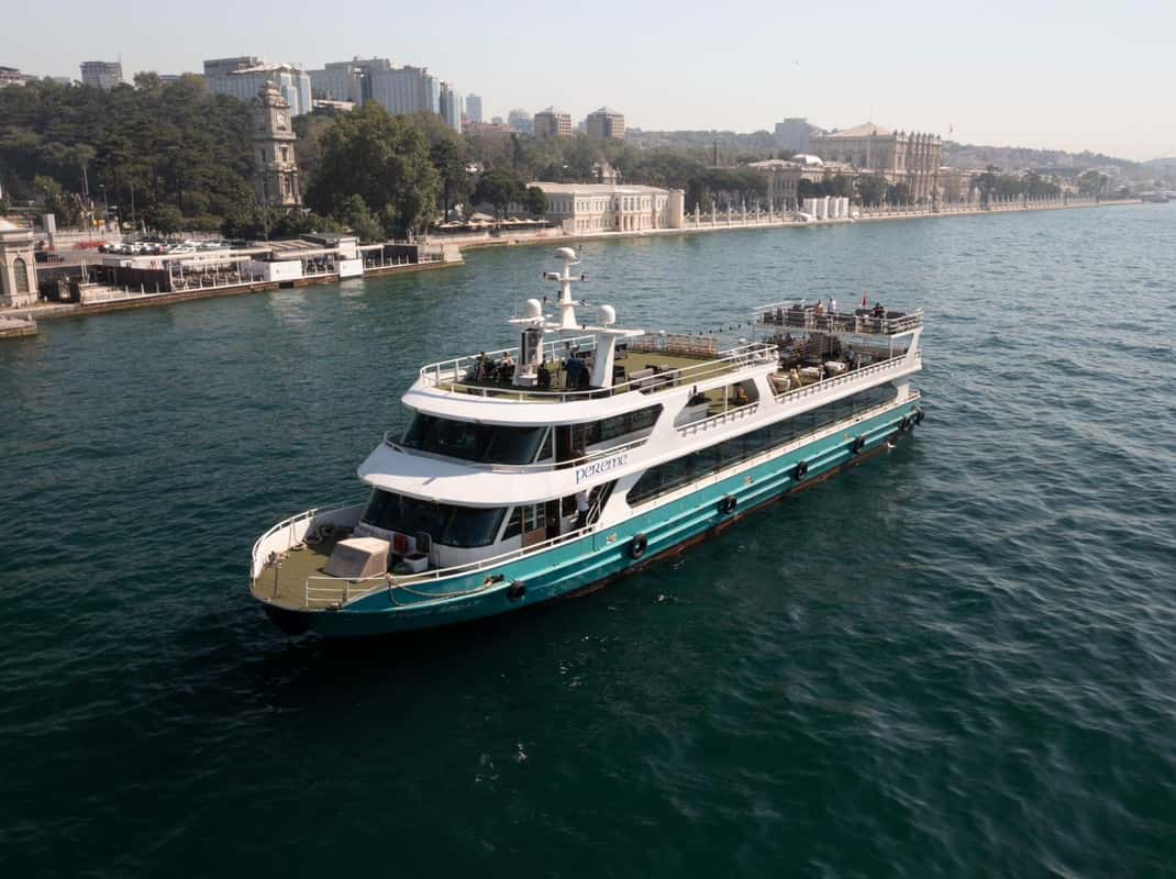 Istanbul: Prinzessinneninseln-Schwimmtour und Aquapark