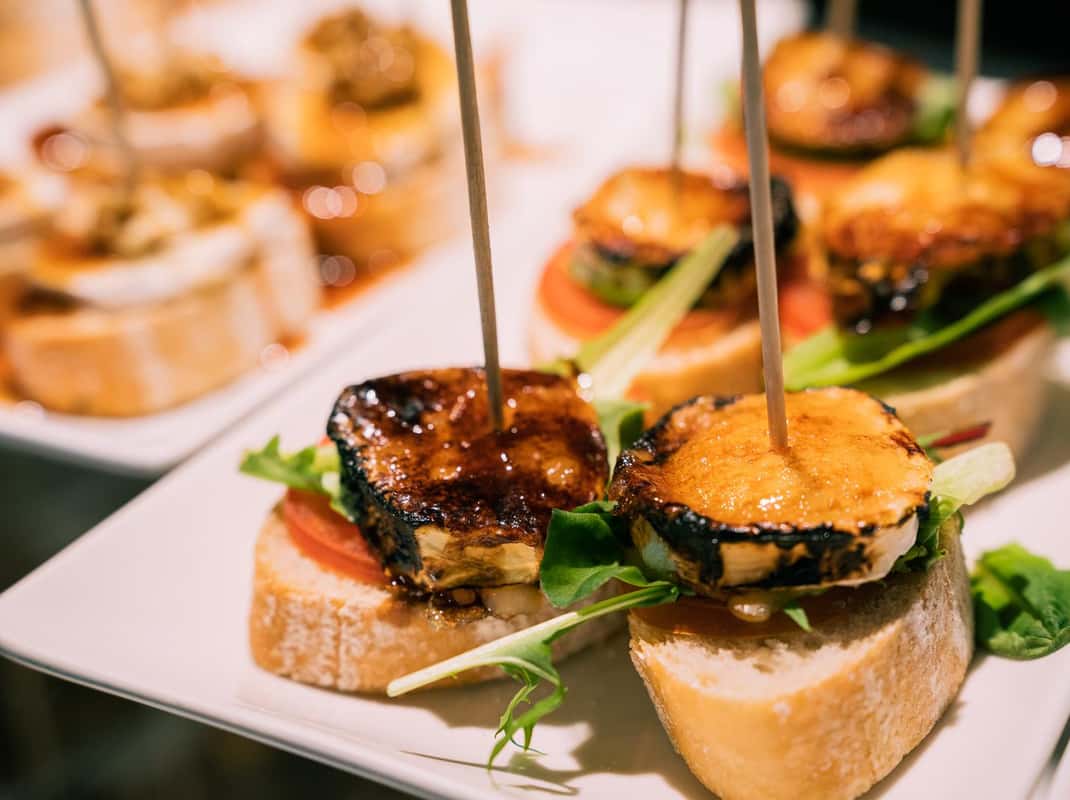 Bilbao Foodtour mit Pintxos und Getränken mit einem Einheimischen