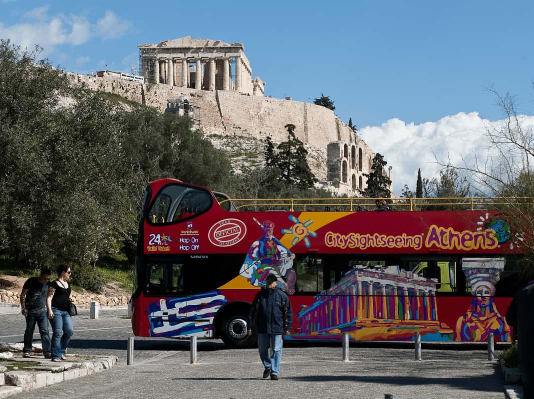 Athen: Hop-On/Hop-Off-Bus mit Akropolis Ticket & 2 Audios
